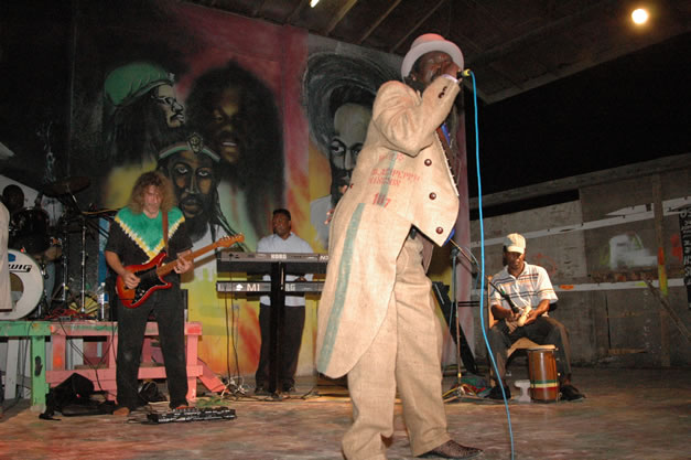 Culture - Culture's last Jamaican Concert - Money Cologne Promotions in Association with Bourbon Beach Presents Summer Splash - Monday, August 7, 2006 - Negril Travel Guide, Negril Jamaica WI - http://www.negriltravelguide.com - info@negriltravelguide.com...!