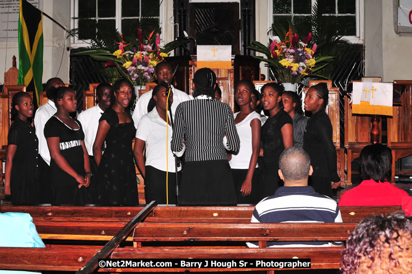 Lucea United Church - Unitied Church in Jamaica and Cayman Islands - Worship Service & Celebration of the Sacrament of Holy Communion - Special Guests: Hanover Homecoming Foundation & His excellency The Most Honourable Professor Sir Kenneth Hall Governor General of Jamaica - Sunday, August 3, 2008 - Hanover Homecoming Foundation LTD Jamaica - Wherever you roam ... Hanover bids you ... come HOME - Sunday, August 3 to Saturday, August 9, 2008 - Hanover Jamaica - Photographs by Net2Market.com - Barry J. Hough Sr. Photojournalist/Photograper - Photographs taken with a Nikon D300 - Negril Travel Guide, Negril Jamaica WI - http://www.negriltravelguide.com - info@negriltravelguide.com...!