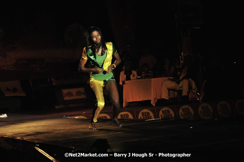 International Dancehall Queen Competition - Big Head Promotions Presents the Red Label Wine Dancehall Queen Competition - Saturday, July 26, 2008 @ Pier One, Montego Bay, Jamaica W.I. - Photographs by Net2Market.com - Barry J. Hough Sr. Photojournalist/Photograper - Photographs taken with a Nikon D300 - Negril Travel Guide, Negril Jamaica WI - http://www.negriltravelguide.com - info@negriltravelguide.com...!