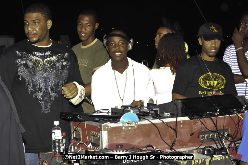 International Dancehall Queen Competition - Big Head Promotions Presents the Red Label Wine Dancehall Queen Competition - Saturday, July 26, 2008 @ Pier One, Montego Bay, Jamaica W.I. - Photographs by Net2Market.com - Barry J. Hough Sr. Photojournalist/Photograper - Photographs taken with a Nikon D300 - Negril Travel Guide, Negril Jamaica WI - http://www.negriltravelguide.com - info@negriltravelguide.com...!