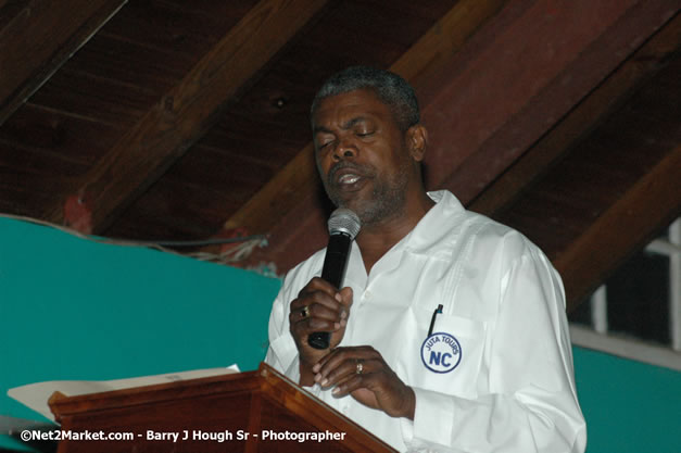 JUTA Tours Negril Chapter Annual Meeting - Clive Gordon Re-Elected as President, May 30, 2007, Negril Hills Golf Course, Sheffield, Westmoreland, Jamaica, W.I.  - Photographs by Net2Market.com - Negril Travel Guide, Negril Jamaica WI - http://www.negriltravelguide.com - info@negriltravelguide.com...!