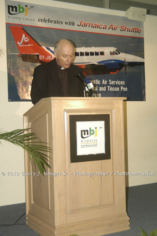 Jamaica Air Shuttle Launch @ MBJ Airports Limited, Wednesday, January 20, 2010, Sangster International Airport, Montego Bay, St. James, Jamaica W.I. - Photographs by Net2Market.com - Barry J. Hough Sr, Photographer/Photojournalist - The Negril Travel Guide - Negril's and Jamaica's Number One Concert Photography Web Site with over 40,000 Jamaican Concert photographs Published -  Negril Travel Guide, Negril Jamaica WI - http://www.negriltravelguide.com - info@negriltravelguide.com...!