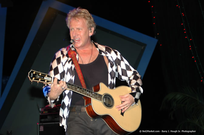 Air Supply - Air Jamaica Jazz & Blues Festival 2006 - The Art of Music - Cinnamon Hill Golf Club - Rosehall Resort & Country Club, Montego Bay, Jamaica W.I. - Thursday, Friday 27, 2006 - Negril Travel Guide, Negril Jamaica WI - http://www.negriltravelguide.com - info@negriltravelguide.com...!