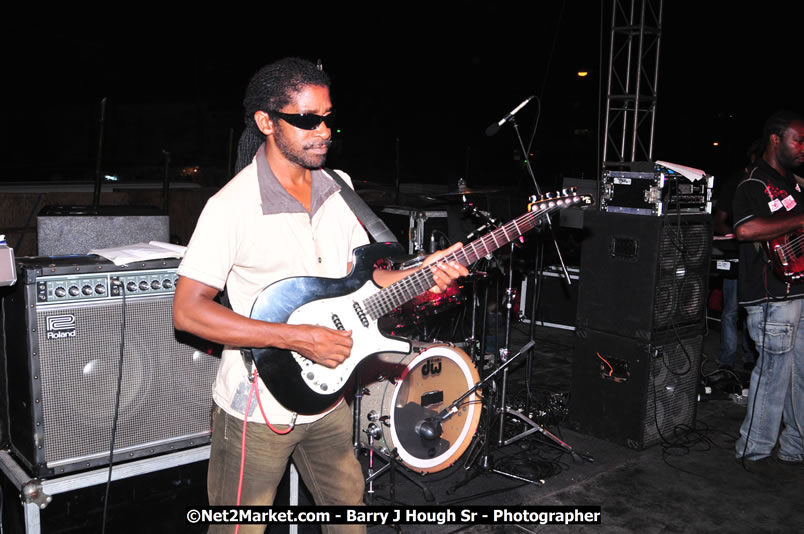 Lucea Cross the Harbour @ Lucea Car Park - All Day Event - Cross the Harbour Swim, Boat Rides, and Entertainment for the Family - Concert Featuring: Bushman, George Nooksl, Little Hero, Bushi One String, Dog Rice and many local Artists - Friday, August 1, 2008 - Lucea, Hanover Jamaica - Photographs by Net2Market.com - Barry J. Hough Sr. Photojournalist/Photograper - Photographs taken with a Nikon D300 - Negril Travel Guide, Negril Jamaica WI - http://www.negriltravelguide.com - info@negriltravelguide.com...!