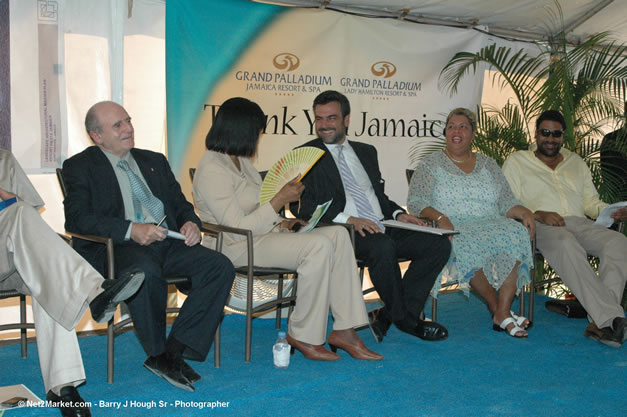 Palladium Hotels & Resorts - Groundbreaking of the 1600-Room Grand Palladium Lady Hamilton Resort & Spa and the Grand Palludium Jamaica Resort & Spa - Special Address: The Most Honorable Portia Simpson-Miller, O.N., M.P., Prime Minister of Jamaica - The Point, Lucea, Hanover, Saturday, November 11, 2006 @ 2:00 pm - Negril Travel Guide, Negril Jamaica WI - http://www.negriltravelguide.com - info@negriltravelguide.com...!