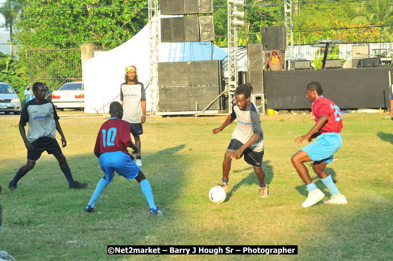 Marley Magic Traffic Jam - Celebrity Football @ Spring Break - Saturday, March 21, 2009 - Also Featuring: Kelley, Capleton, Junior Reid, Spragga Benz, Wayne Marshall, Munga, Romaine Virgo,Embee, Bango Herman, Flava K, Whisky Baggio, Andrew and Wadda Blood, Black Am I, Packa, Venue at Waz Beach, Norman Manley Boulevard, Negril Westmoreland, Jamaica - Saturday, March 21, 2009 - Photographs by Net2Market.com - Barry J. Hough Sr, Photographer/Photojournalist - Negril Travel Guide, Negril Jamaica WI - http://www.negriltravelguide.com - info@negriltravelguide.com...!