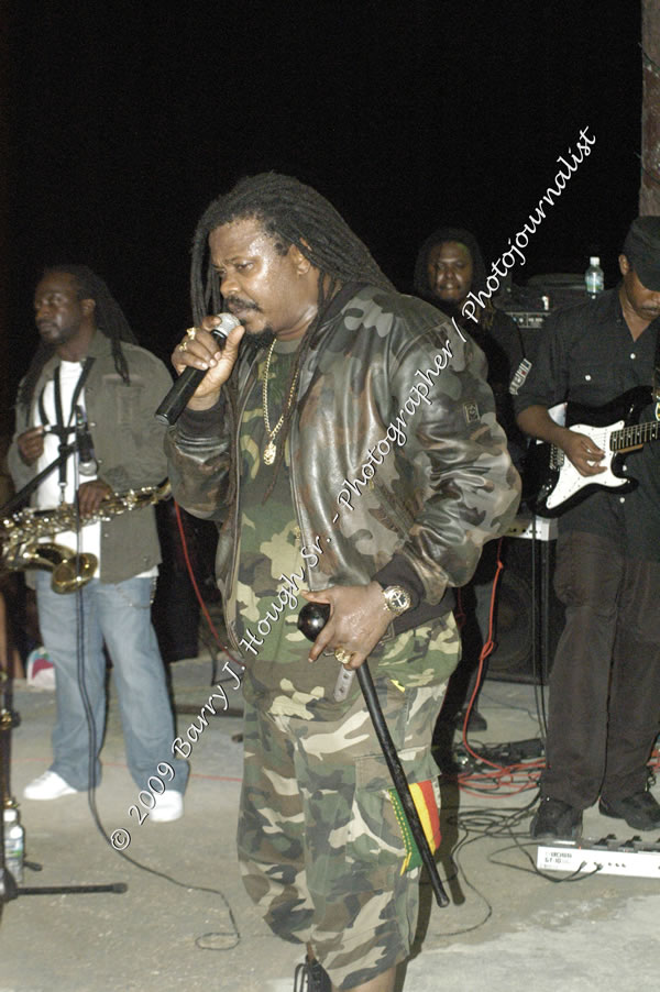  Luciano "Live in Concert" Negril Escape Resort & Spa, Openning Acts: Justice Merchant, and Timmi Burrell, Backing Band: JAH Messenjah, One Love Reggae Summer Series, West End, Negril, Westmoreland, Jamaica W.I. - Tuesday, August 11, 2009 - Photographs by Barry J. Hough Sr. Photojournalist/Photograper - Photographs taken with a Nikon D70, D100, or D300 - Negril Travel Guide, Negril Jamaica WI - http://www.negriltravelguide.com - info@negriltravelguide.com...!