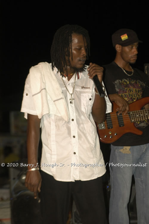 Chaka Demus & Pliers - Live In Concert @ Negril Escape Resort and Spa, December 8, 2009, One Love Drive, West End, Negril, Westmoreland, Jamaica W.I. - Photographs by Net2Market.com - Barry J. Hough Sr, Photographer/Photojournalist - Negril Travel Guide, Negril Jamaica WI - http://www.negriltravelguide.com - info@negriltravelguide.com...!