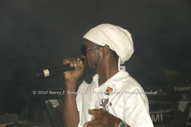 JAH Cure - Live In Concert @ Negril Escape Resort and Spa, December 15, 2009, One Love Drive, West End, Negril, Westmoreland, Jamaica W.I. - Photographs by Net2Market.com - Barry J. Hough Sr, Photographer/Photojournalist - Negril Travel Guide, Negril Jamaica WI - http://www.negriltravelguide.com - info@negriltravelguide.com...!