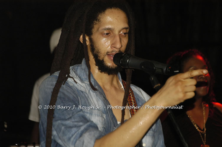 Julian Marley - Grammy Nominee & Son of the Legend Bob Marley - Live in Concert - Also featuring Ras Noble, Power Drill, Iron Head, & Robin Banks - Backing Band Roots Warrior, plus DJ Gemini @ One Love Reggae Concerts Series 09/10 @ Negril Escape Resort & Spa, February 2, 2010, One Love Drive, West End, Negril, Westmoreland, Jamaica W.I. - Photographs by Net2Market.com - Barry J. Hough Sr, Photographer/Photojournalist - The Negril Travel Guide - Negril's and Jamaica's Number One Concert Photography Web Site with over 40,000 Jamaican Concert photographs Published -  Negril Travel Guide, Negril Jamaica WI - http://www.negriltravelguide.com - info@negriltravelguide.com...!