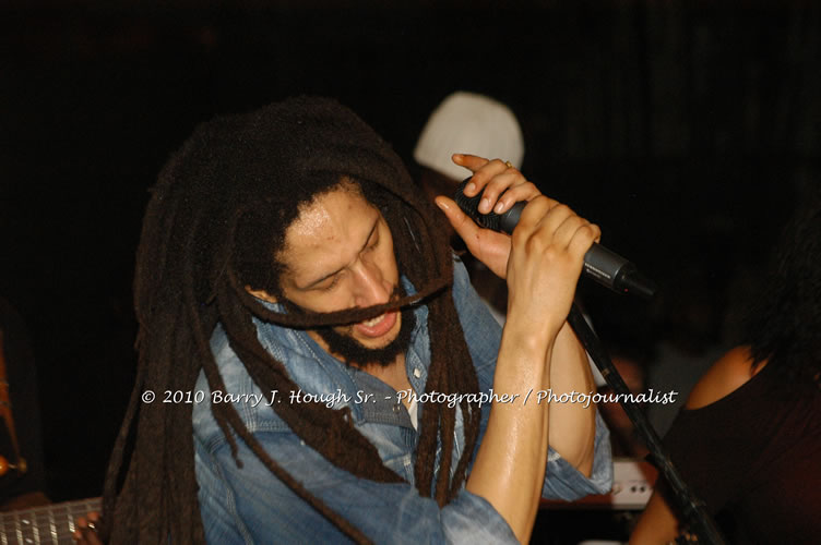 Julian Marley - Grammy Nominee & Son of the Legend Bob Marley - Live in Concert - Also featuring Ras Noble, Power Drill, Iron Head, & Robin Banks - Backing Band Roots Warrior, plus DJ Gemini @ One Love Reggae Concerts Series 09/10 @ Negril Escape Resort & Spa, February 2, 2010, One Love Drive, West End, Negril, Westmoreland, Jamaica W.I. - Photographs by Net2Market.com - Barry J. Hough Sr, Photographer/Photojournalist - The Negril Travel Guide - Negril's and Jamaica's Number One Concert Photography Web Site with over 40,000 Jamaican Concert photographs Published -  Negril Travel Guide, Negril Jamaica WI - http://www.negriltravelguide.com - info@negriltravelguide.com...!