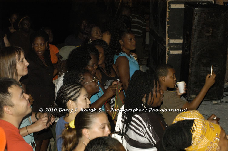 Marcia Griffiths & Edge Michael - Live In Concert - One Love Reggae Concert Series 09/10 @ Negril Escape Resort and Spa, December 29, 2009, One Love Drive, West End, Negril, Westmoreland, Jamaica W.I. - Photographs by Net2Market.com - Barry J. Hough Sr, Photographer/Photojournalist - Negril Travel Guide, Negril Jamaica WI - http://www.negriltravelguide.com - info@negriltravelguide.com...!