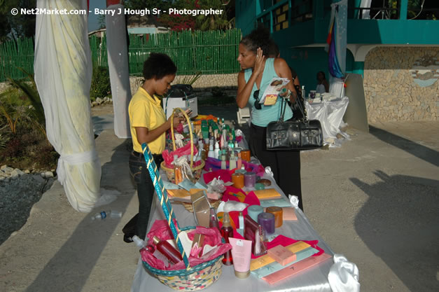 Montego Bay Sangster International Airport, Montego Bay, Jamaica W.I. - Negril Travel Guide, Negril Jamaica WI - http://www.negriltravelguide.com - info@negriltravelguide.com...!