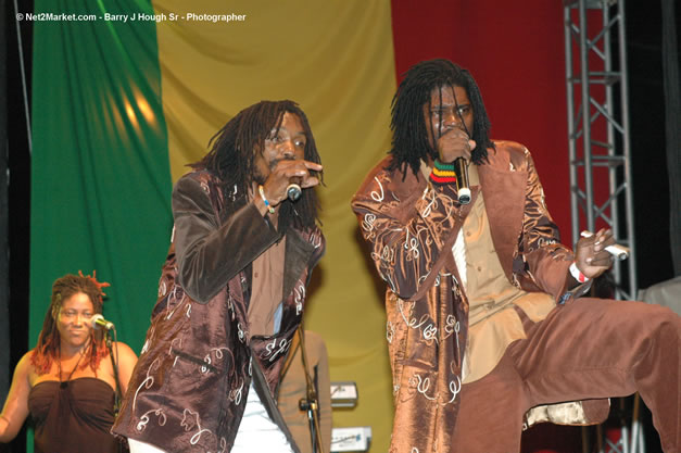 Sugar Roy & Conroy Crystal @ Tru-Juice Rebel Salute 2007 - Saturday, January 13, 2007, Port Kaiser Sports Club, St. Elizabeth - Negril Travel Guide, Negril Jamaica WI - http://www.negriltravelguide.com - info@negriltravelguide.com...!