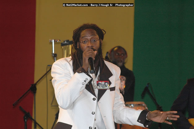 Tarrus Riley at Tru-Juice Rebel Salute 2008 - The 15th staging of Tru-Juice Rebel Salute, Saturday, January 12, 2008, Port Kaiser Sports Club, St. Elizabeth, Jamaica W.I. - Photographs by Net2Market.com - Barry J. Hough Sr, Photographer - Negril Travel Guide, Negril Jamaica WI - http://www.negriltravelguide.com - info@negriltravelguide.com...!