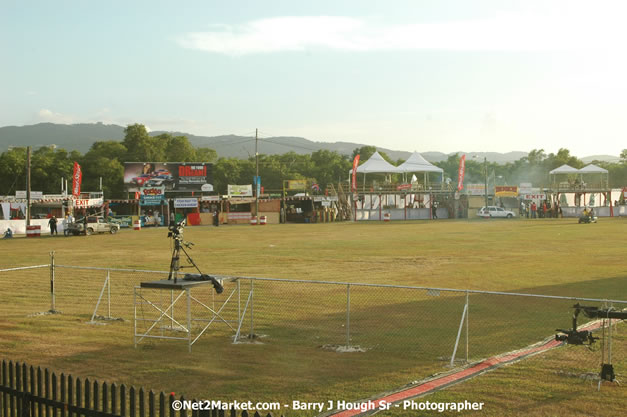 Venue Pre Explosion - Thursday, July 19, 2007 - Red Stripe Reggae Sumfest at Catherine Hall, Montego Bay, St Jamaica, Jamaica W.I. - Negril Travel Guide.com, Negril Jamaica WI - http://www.negriltravelguide.com - info@negriltravelguide.com...!