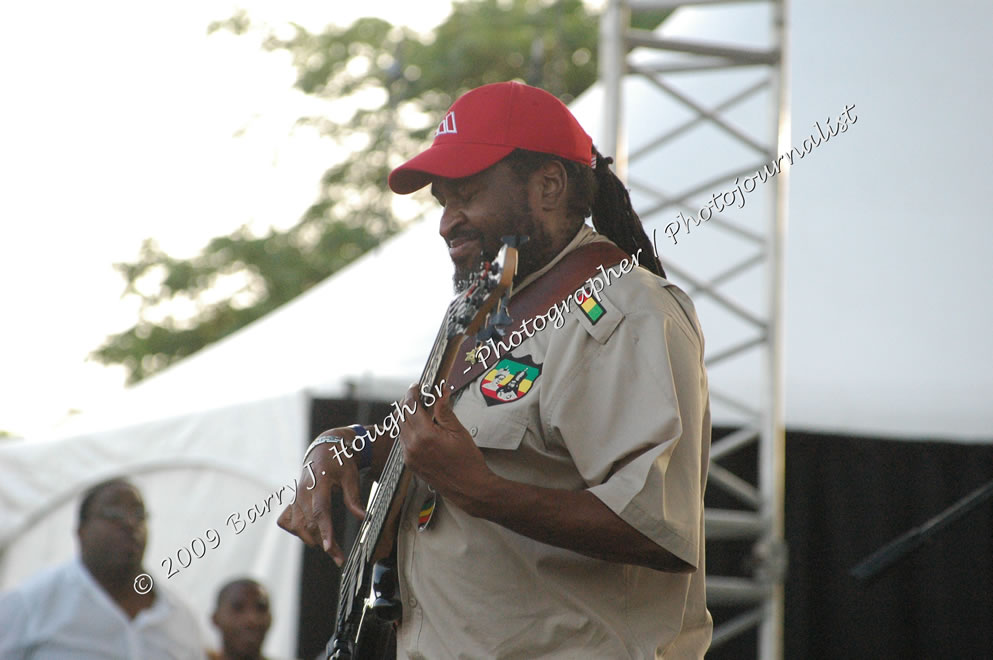 Inner Circle  @ Reggae Sumfest 2009 - International Night 2 - Reggae Sumfest 2009,Catherine Hall, Montego Bay, St. James, Jamaica W.I. - Saturday, July 25, 2009 - Reggae Sumfest 2009, July 19 - 25, 2009 - Photographs by Net2Market.com - Barry J. Hough Sr. Photojournalist/Photograper - Photographs taken with a Nikon D70, D100, or D300 - Negril Travel Guide, Negril Jamaica WI - http://www.negriltravelguide.com - info@negriltravelguide.com...!