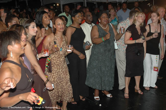 Party Rose Hall Great House - Virgin Atlantic Inaugural Flight To Montego Bay, Jamaica Photos - Sir Richard Bronson, President & Family, and 450 Passengers - Party at Rose Hall Great House, Montego Bay, Jamaica - Tuesday, July 4, 2006 - Negril Travel Guide, Negril Jamaica WI - http://www.negriltravelguide.com - info@negriltravelguide.com...!